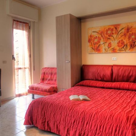 Residence Bellevue Apartments Pietra Ligure Exterior photo